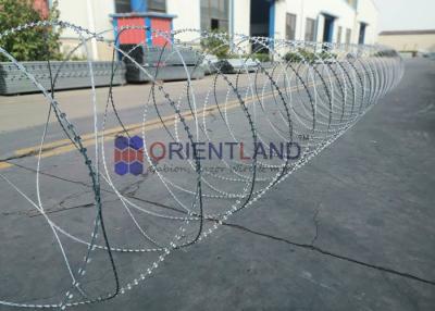 China 450mm/600mm/900mm Razor Barbed Wire Fencing For Garden Protection for sale