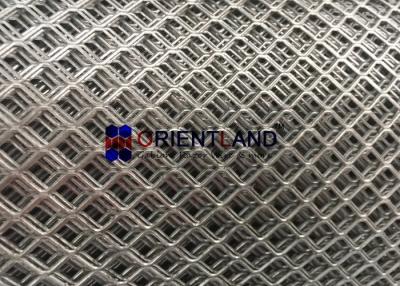 China Raised Expanded Mesh Screen Grating Low Carbon Steel Material High Strength for sale