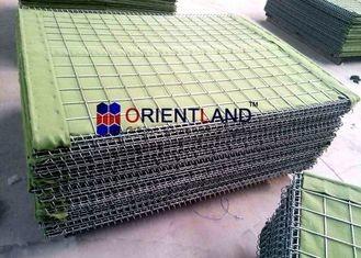 China Hot Dipped Galvanized Wire Mil9 Defensive Barrier Square Hole for sale