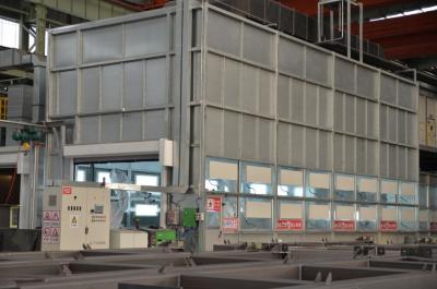 China Verfcabine voor metaalproductie met sterke stalen structuur Kamer Glazen raamshow Te koop