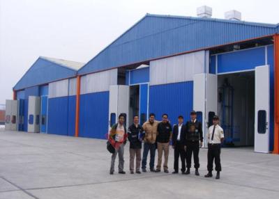 China plataforma de trabalho de levantamento da cabine de pulverizador do caminhão de 15m para pintar equipamentos da pintura do fornecedor de China à venda