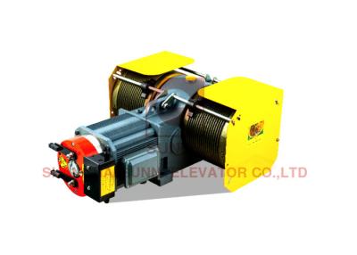 China Elevator Driving Electrical Motor Gearless Traction Machine For Lift for sale