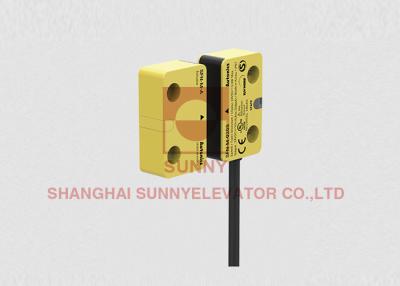 China IEC/En 60947-5-1 Safety Door Interlock Switch For Passenger Elevator Parts for sale