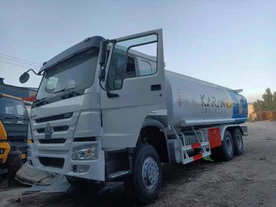 China 10wheels  Used Water Tanker Truck HOWO 371 Trailer Head 2 Boxes Fuel Tank for sale