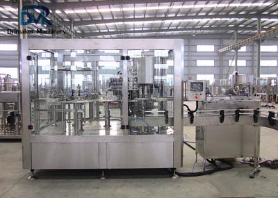 China A máquina de engarrafamento automática de aço inoxidável da soda/carbonatou a máquina da água  à venda