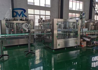 China Máquina de aço inoxidável da água de engarrafamento 220V/380V para as garrafas 200-2000ml com garantia de 1 ano à venda