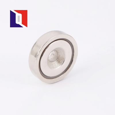 China Industrial Strong Magnet Neodymium Countersunk Hole Pot Magnet For Mounting Screw en venta