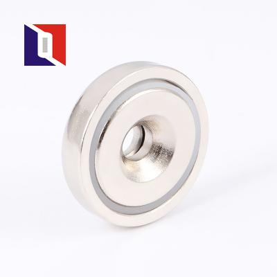 China Industrial Magnet Round Base Neodymium Milled Pot Magnet With Hole en venta