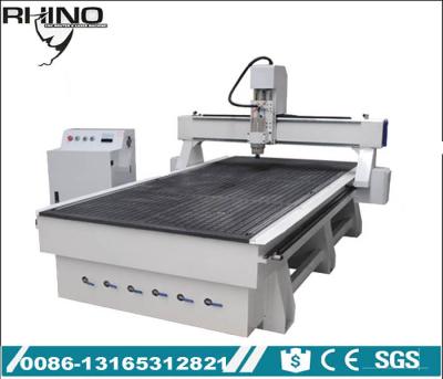 China Router de madera del CNC del marco de la tabla pesada del vacío, máquinas 1530 de la carpintería del router del CNC del eje 4.5KW en venta
