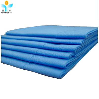 China Disposable Non Woven Bed Cover Non Medical Bedsheet Bedcover Roll For Beauty Salon for sale