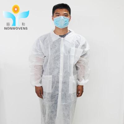 China YIHE Long Style Disposable Visitor Gown OEM Disposable White Lab Coats For Hospital for sale