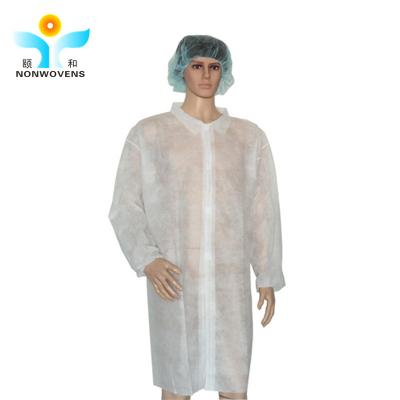 China Nonwoven Fabric Disposable Laboratory Coats Polypropylene Lab Coat 138*152 for sale