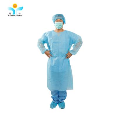 China do vestido descartável do isolamento de 18gsm-40gsm PP+PE vestido paciente médico à venda