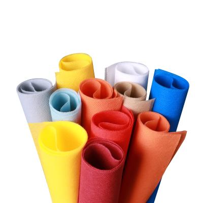 China Hydrophilic Polypropylene Spunbonded 260 Gram Non Woven Fabric Roll For Face Mask for sale