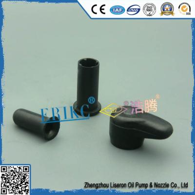 China Denso common rail injector plastic protection plug E1022004 , plastic prot plug and protection cap for diesel injector for sale