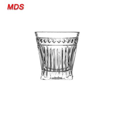 China 2018 new product 240ml diamond unique whiskey glass with ice stone for sale