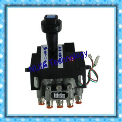 China 14750152H 3 Position Pneumatic Distributor Valve Pressure Air Contorl Valve for sale