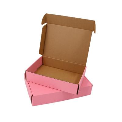 China El material de la caja de regalo es el papel 300gsm y el papel del fulte de E para compone el envío por expreso en venta