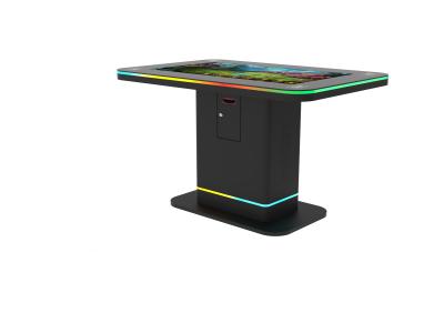 中国 43inch 55inch 65inch Touch Interactive Game Table H81 Mainboard and 500nit Brightness 販売のため