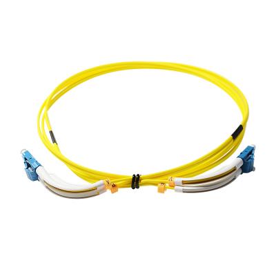 China 2.0mm 3.0mm SC LC Fiber Patch Cable With 90 Degree Flex Angled Boot for sale