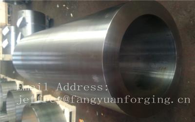 Chine Rugueux laminé à chaud de douille de bague d'acier au carbone d'acier allié usiné adapté aux besoins du client à vendre