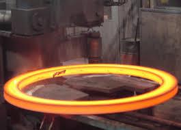 China Anillo de acero forjado caliente superficial brillante de St52 Q235 16Mn en venta