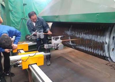Chine Acier au carbone surfaçant dur Sugar Roller Overlay Welding Machine à vendre
