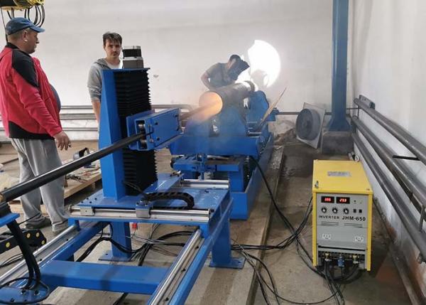 Quality Q235 Alloy Steel 6000mm 2500Kgs Pipe Cladding Machine for sale