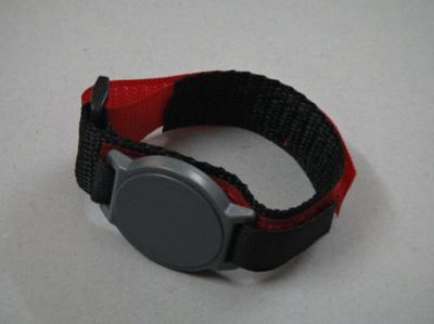 China Nylon Water Proof RFID Wristband for sale