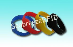 China  Plus S/X chip Silicone Wristbands / NFC Wristbands en venta