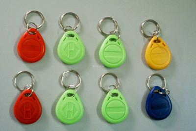 China TOPAZ512 chip RFID keychain / NFC large-capacity chip key ring for sale