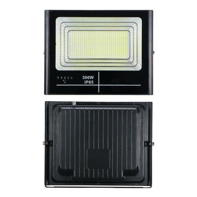 China 50W Solar Outdoor Flood Lights ABS IK07 Toughened Glass Heat Dissipation Housing for sale