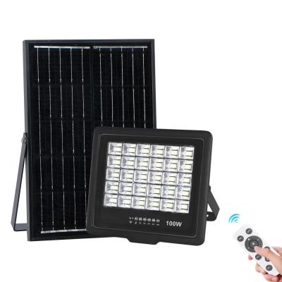 China KCD Outdoor Remote Control Projector Cheap Solar Sensor Floodlights Solar Powered 50w 100w 200w LED Flood light à venda