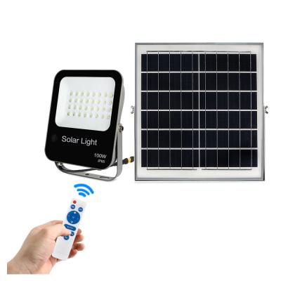 China Industrial All In One IP67 Solar Outdoor Flood Lights 100W for sale