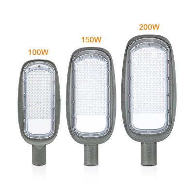 China Straßenlaterne-100W 150W 200W hohe Leistung 110lm/w wasserdichte ip65 LED für Gartenstraßen-superhelles zu verkaufen