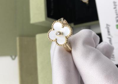 China Handmade White Mother Of Pearl 18K Gold Engagement Ring For Bride for sale