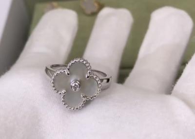 China Romántico CONTRA diamante compromiso Ring For Bride del oro blanco de 18 quilates en venta