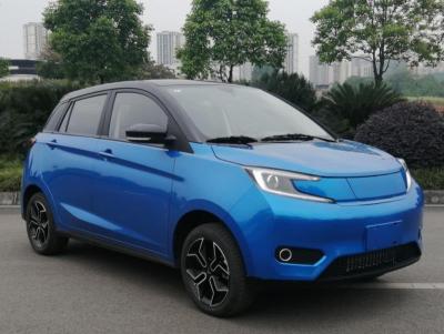 China cadeia de fabricação cruzamento do carro elétrico do motor 35kW SUV 400km 4 Seat à venda