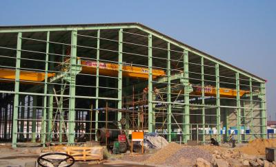 China Pre Engineered Metal Workshop Building With Overhead Crane / Prefab Metal Workshop for sale