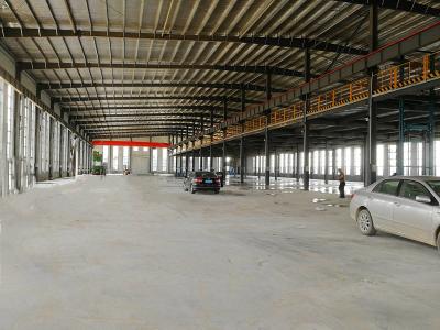 中国 中二階の金属の研修会の構造が付いている現代鉄骨構造の工場建物 販売のため
