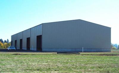 China Pre Engineered Steel Structure Frame Warehouse / Light Steel Structure Metal Sheds for sale
