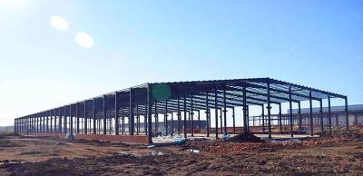 China Os bens projetaram pre o projeto de aço da estrutura do armazém da construção das construções à venda