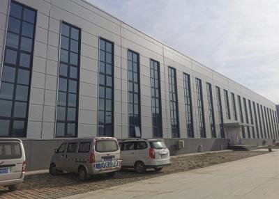 China Q355B prefabricó el taller/el hardware Warehouse de la estructura de acero de la estructura de acero en venta