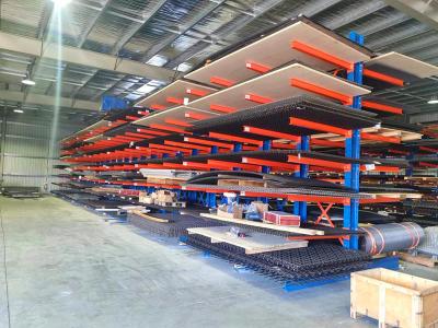 China Q235 Steel 600mm Arm Length Double Side Cantilever Racking System 1000kg Per Arm for sale