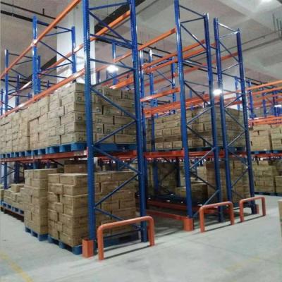 China Q345B Steel Heavy Duty Pallet Racking 800Kg Per Layer for sale
