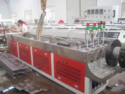 China PVC des langlebigen Gutes vier Doppelt-Schraube leitet der Produktionsmaschine-Kapazitäts-250KG/H/350KG/H zu verkaufen