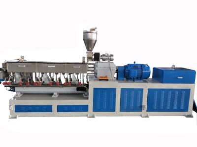 China Engineer Material Twin Screw Plastic Extrusion Equipment With 100-200kg / H for sale