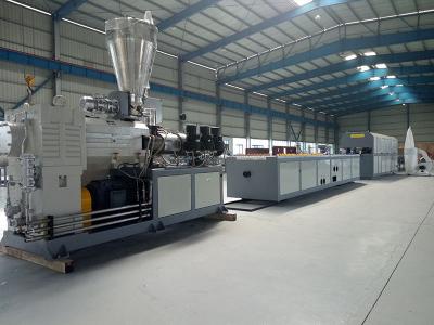 China Waterproof Wpc Decking Extrusion Line Saw Cutter Outdoor for sale