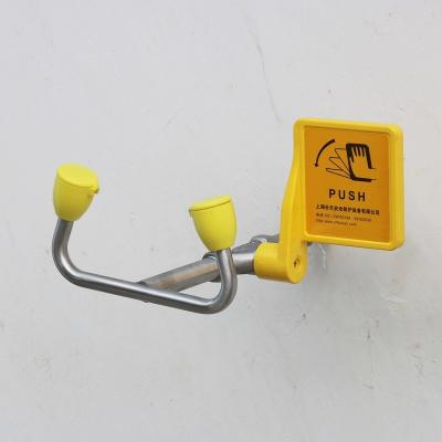 China Lab Used Stainless Steel Wall Mounted Eye Wash sample model Wall Mounted industrial safety equipment faucet eyewash for sale