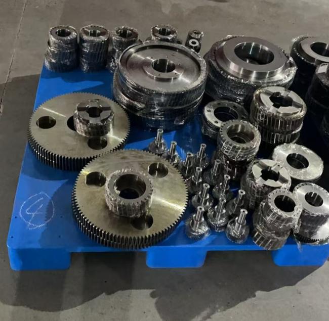 Transmission gear detail